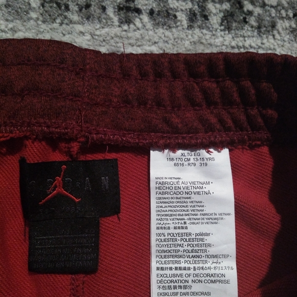 Nw Jordan pants boys youths size XL (13_15y)  color:Red wine - Picture 6 of 9